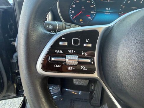 Certified 2022 Mercedes-Benz GLC 300 4MATIC w/ Premium Package Lite image 18