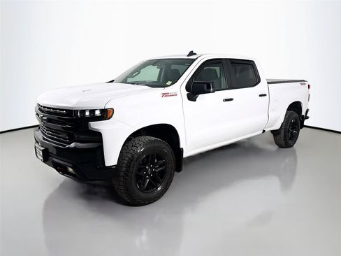 Used 2022 Chevrolet Silverado 1500 LT Trail Boss w/ Convenience Package II AWD/4WD image 5