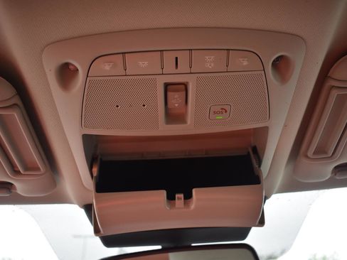Used 2024 Nissan Armada SL w/ Captain's Chairs Package RWD image 49
