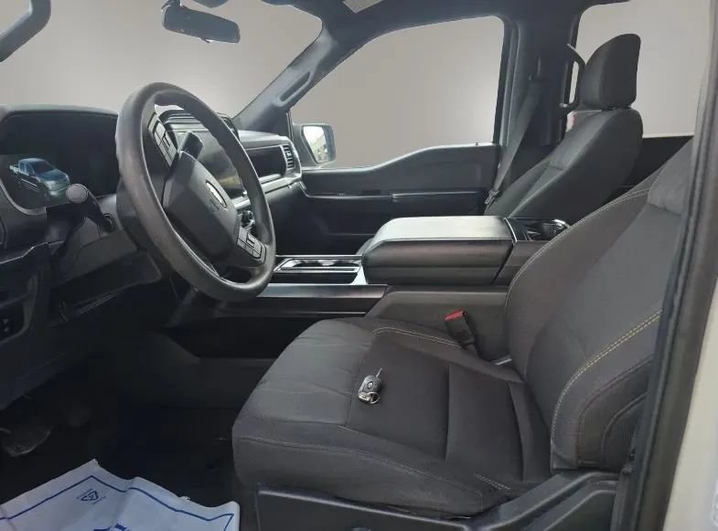 Used 2025 Ford F150 STX w/ Equipment Group 200A RWD image 5