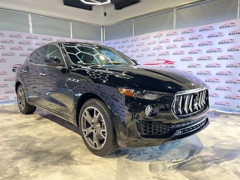 Used 2021 Maserati Levante image 4