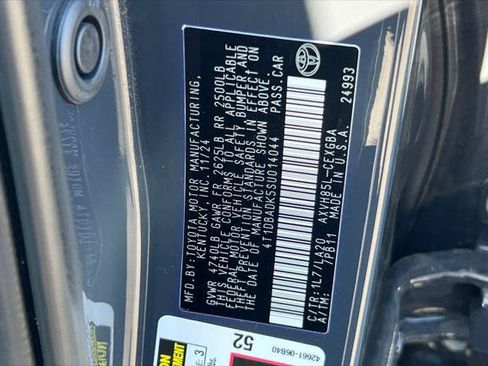 Certified 2025 Toyota Camry XLE w/ Premium Package AWD/4WD image 34