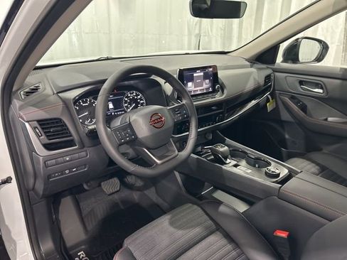 New 2026 Nissan Rogue SV w/ Rock Creek Premium Package AWD/4WD image 13
