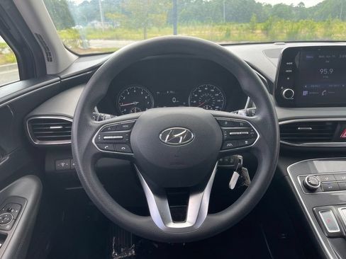 Used 2021 Hyundai Santa Fe SE FWD image 18