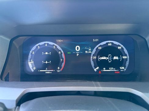 Certified 2025 Toyota Tacoma TRD Sport AWD/4WD image 17