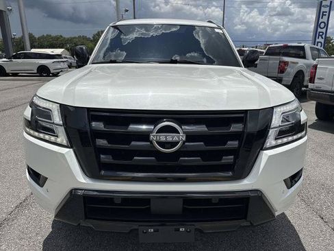 Used 2023 Nissan Armada SL w/ Midnight Edition Package RWD image 2