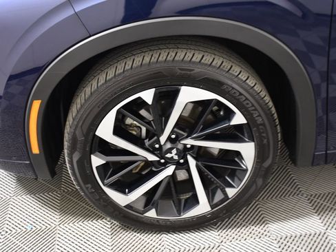 Used 2023 Mitsubishi Outlander SEL image 11