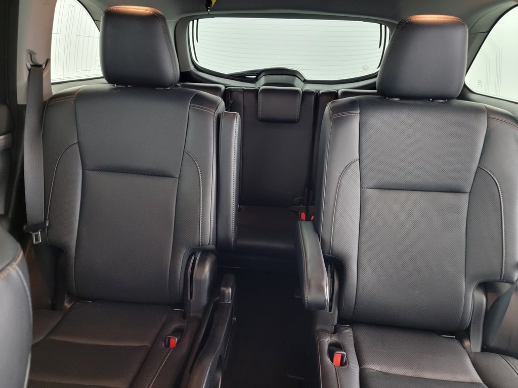 Used 2018 Toyota Highlander Limited AWD/4WD image 13