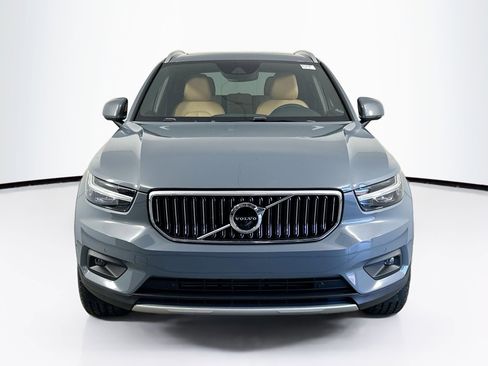 Used 2022 Volvo XC40 T5 Inscription w/ Advanced Package AWD/4WD image 2
