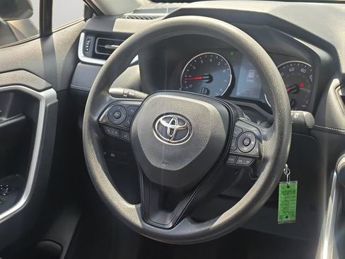Used 2019 Toyota RAV4 LE w/ All Weather Liner Package AWD/4WD image 19