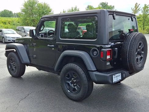 Used 2024 Jeep Wrangler Sport AWD/4WD image 7