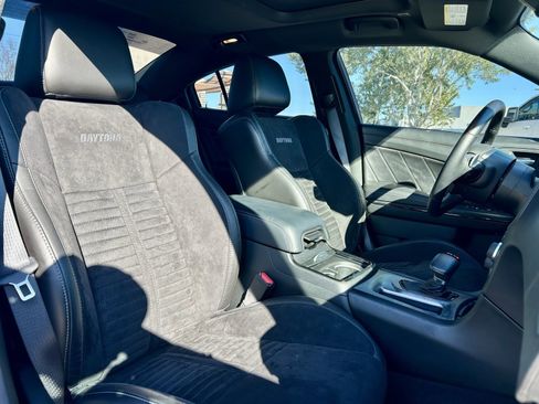 Used 2023 Dodge Charger Scat Pack w/ Daytona Edition Group image 14