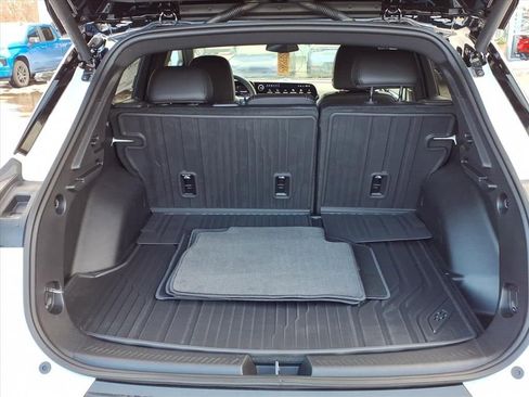 New 2026 Chevrolet Equinox EV LT image 14