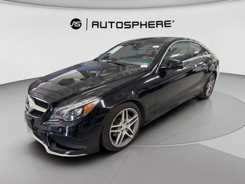 Used 2017 Mercedes-Benz E 400 E 400 4MATIC Coupe 2D image 4