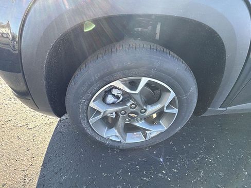 New 2026 Chevrolet Trax LT w/ Driver Confidence Package image 4