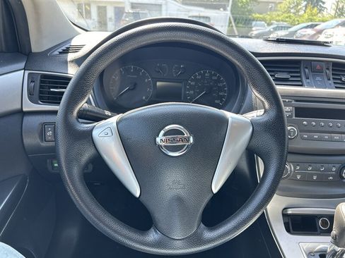 Used 2014 Nissan Sentra S FWD image 13