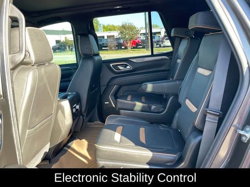 Used 2021 GMC Yukon AT4 image 29