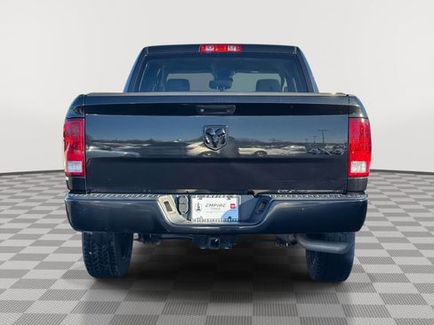Used 2018 RAM 1500 Express w/ Black Ram 1500 Express Group image 6