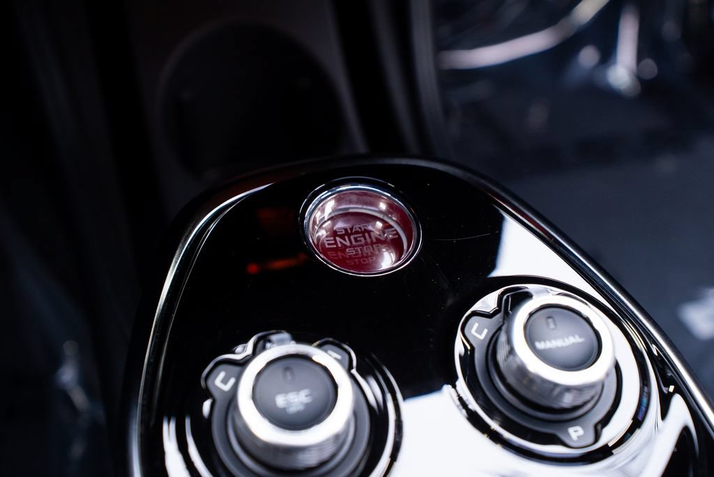 Used 2023 McLaren GT RWD image 46