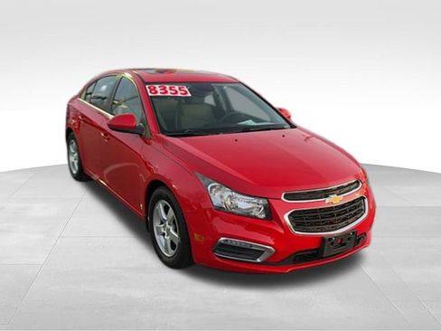 Used 2016 Chevrolet Cruze LT w/ Sun And Sound Package FWD image 36