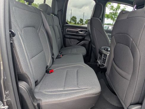 Used 2022 RAM 1500 Big Horn AWD/4WD image 12
