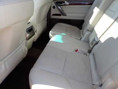 Used 2013 Lexus GX 460 Premium image 10