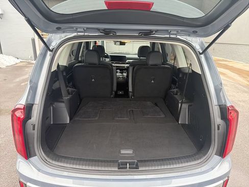 Used 2024 Kia Telluride S w/ S Sunroof Package AWD/4WD image 27