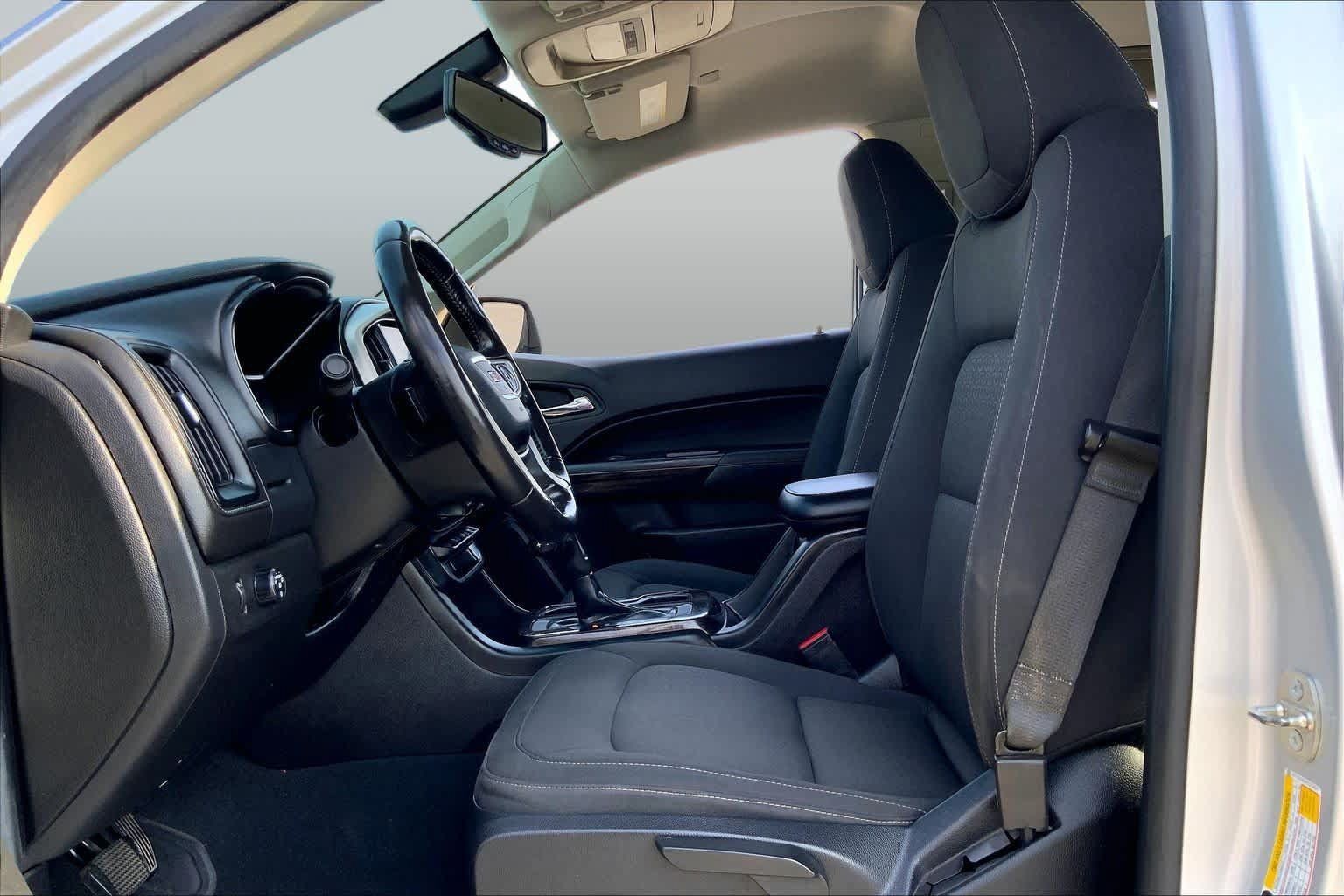 Used 2019 GMC Canyon SLE w/ SLE Convenience Package RWD image 8