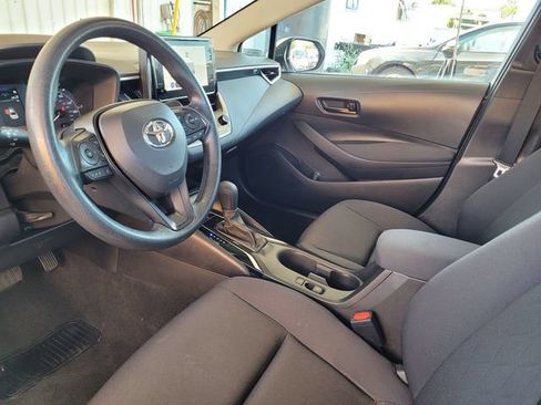 Used 2024 Toyota Corolla LE FWD image 10
