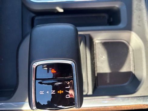 Certified 2025 GMC Sierra 1500 Elevation w/ Elevation Premium Package image 10