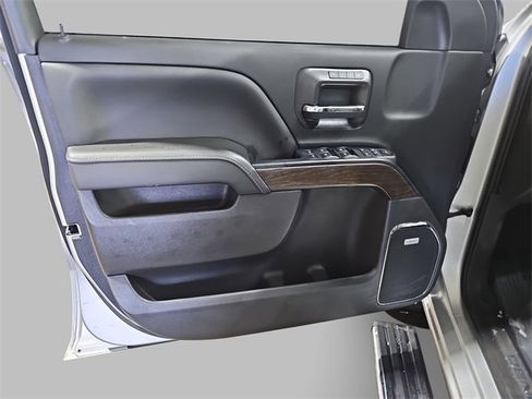 Used 2018 GMC Sierra 1500 Denali w/ Denali Ultimate Package image 26