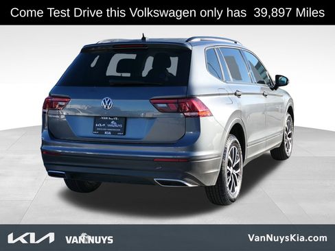 Used 2021 Volkswagen Tiguan S image 3