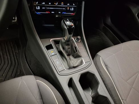 Used 2025 Volkswagen Jetta Sport FWD image 10