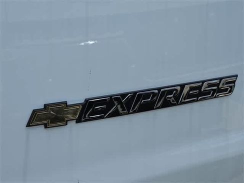 New 2025 Chevrolet Express 3500 LT w/ LT Preferred Equipment Group image 26
