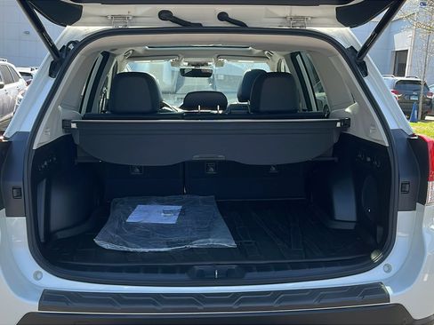 Used 2020 Subaru Forester Touring AWD/4WD image 25