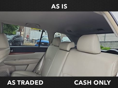 Used 2014 Subaru Outback 2.5i Limited w/ Moonroof Package AWD/4WD image 13