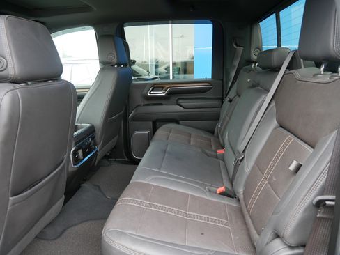 Certified 2024 Chevrolet Silverado 3500 High Country w/ High Country Premium Package image 9