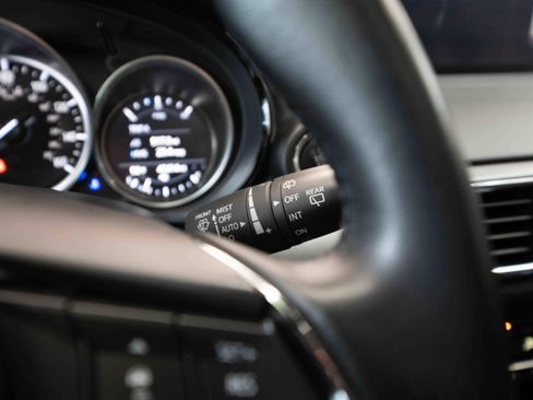 Used 2023 MAZDA CX-9 Touring AWD/4WD image 14