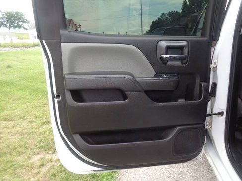 Used 2019 Chevrolet Silverado 2500 W/T AWD/4WD image 20