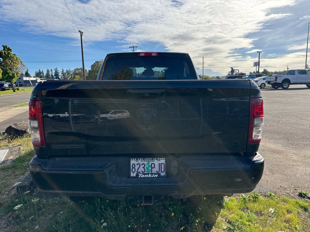Used 2023 RAM 2500 Big Horn w/ Night Edition AWD/4WD image 5
