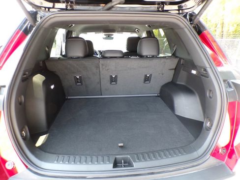 Used 2025 Chevrolet Equinox LT w/ Convenience Package II AWD/4WD image 18