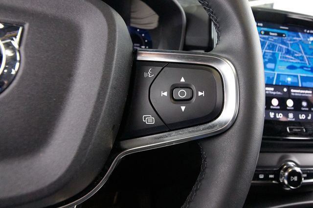 Certified 2023 Volvo C40 P8 Recharge Plus w/ Climate Package AWD/4WD image 17