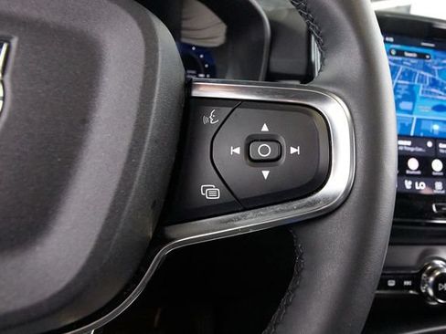 Certified 2023 Volvo C40 P8 Recharge Plus w/ Climate Package AWD/4WD image 17