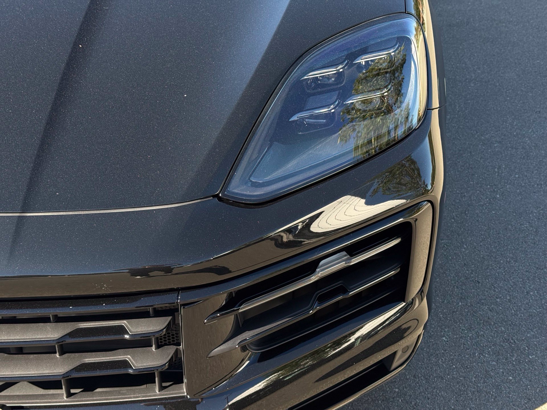 Used 2026 Porsche Cayenne AWD/4WD image 11