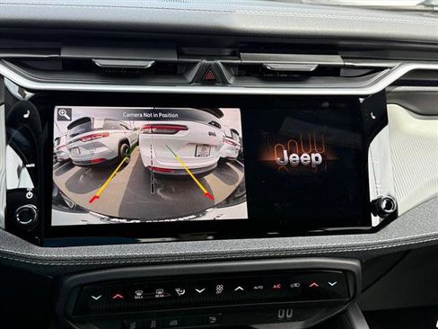 New 2026 Jeep Cherokee Laredo AWD/4WD image 9