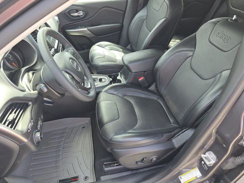 Used 2022 Jeep Cherokee Latitude Lux image 23