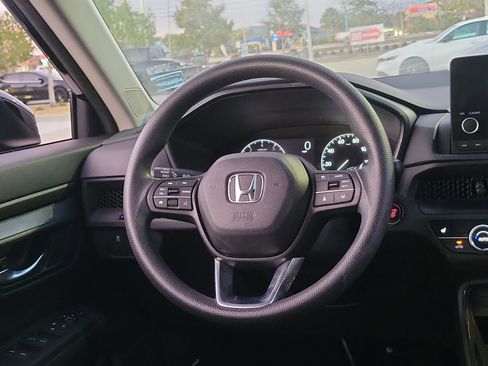 Used 2023 Honda CR-V EX image 16