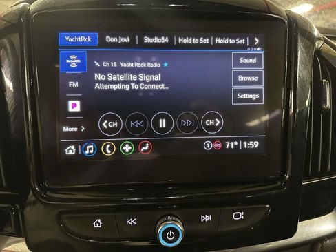Used 2023 Chevrolet Traverse LT AWD/4WD image 23