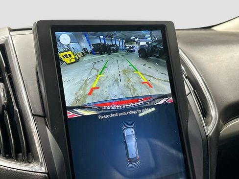 Used 2022 Ford Edge Titanium AWD/4WD image 15