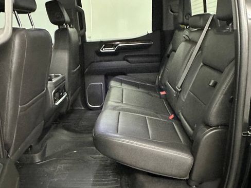 Used 2023 GMC Sierra 1500 Elevation w/ Elevation Premium Package AWD/4WD image 29